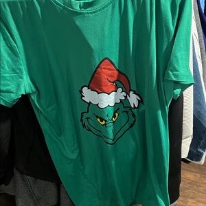 Ladies size, small grinch shirt knit measures 20 pit Green Grinch Graphic T-Shir